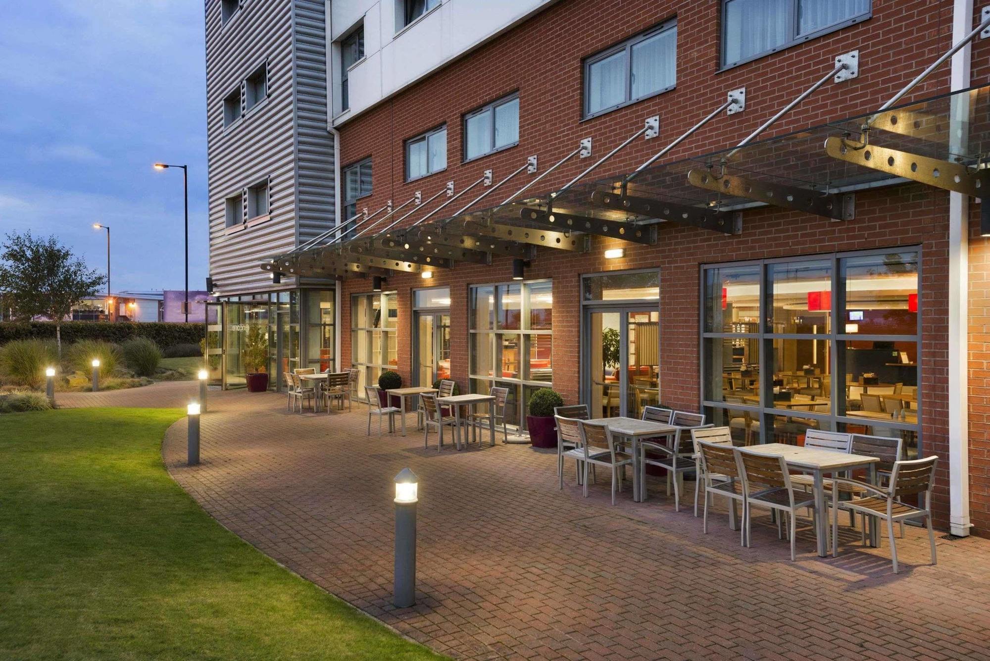 Ramada Encore Doncaster Exterior foto